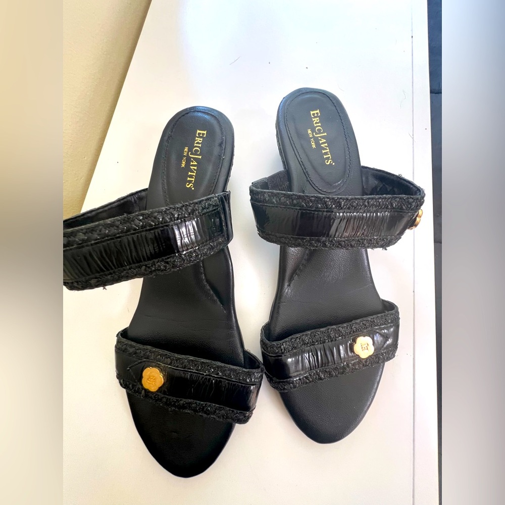 Eric Javits Black Wedge Shoes with Comfort Design - Picture 8 of 8